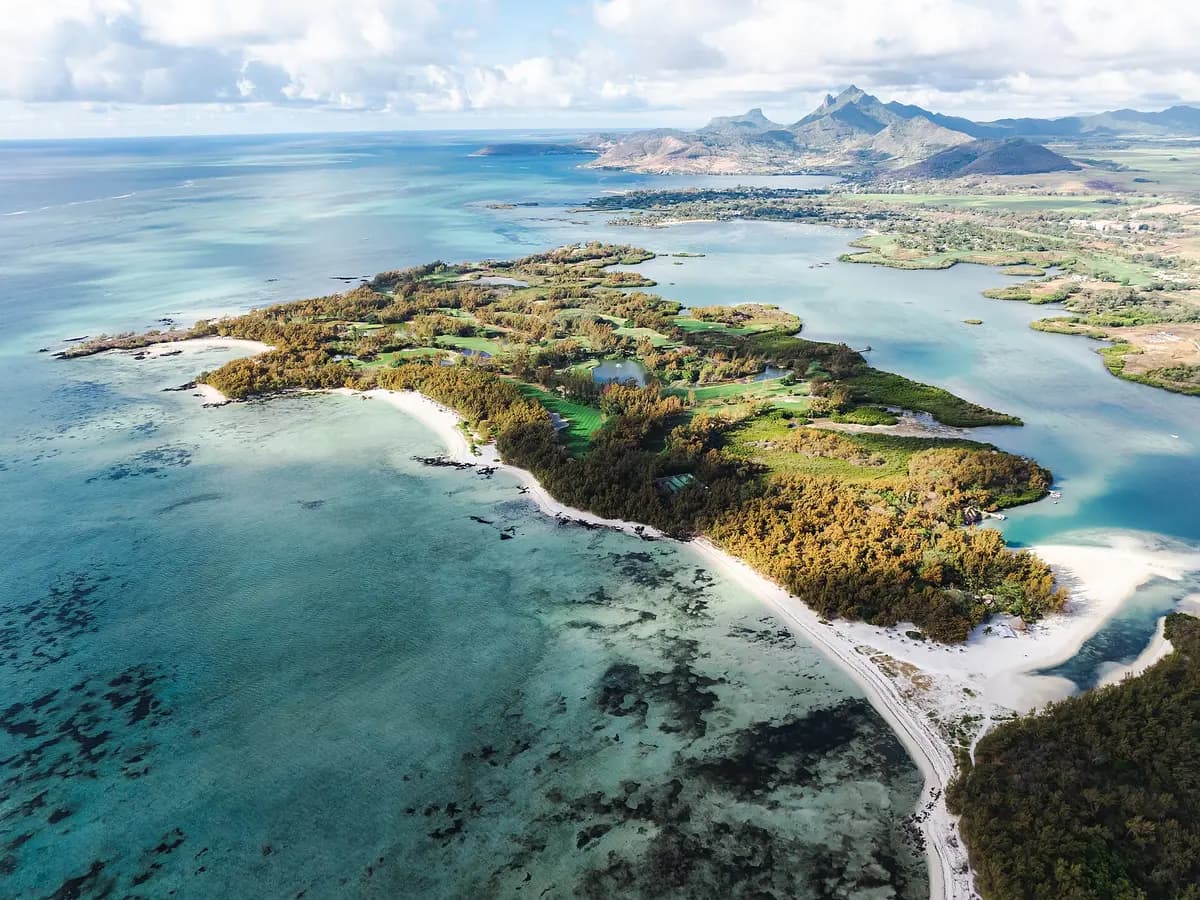 Île aux Cerfs lagoon in Mauritius